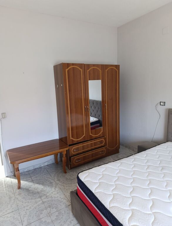 Qera | Shtëpi private 1 + 1 | Poshte Spitali Amerikan 2 | 350 €/muaj
