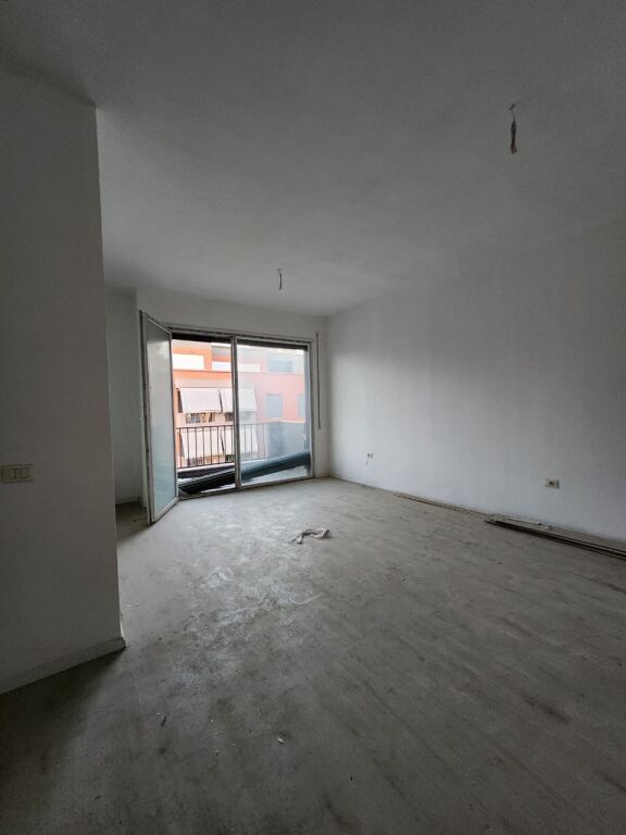 Appartamento 2+1 in vendita a 5 Maji!