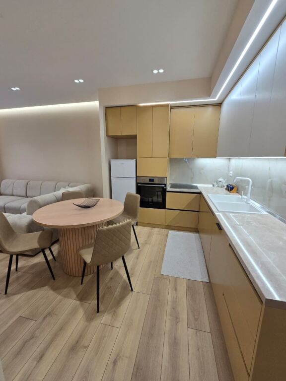 JEPET ME QIRA APARTAMENT 2+1 – VIZION PLUS, DON BOSKO