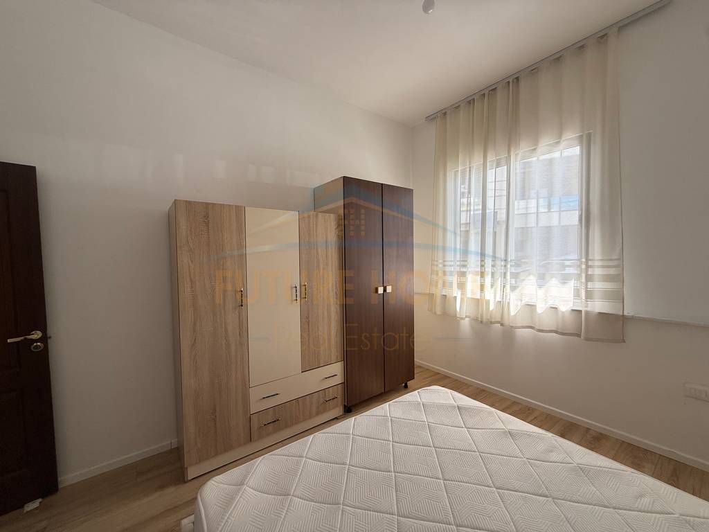 Qera, Apartament 1+1, Fresk, Tiranë