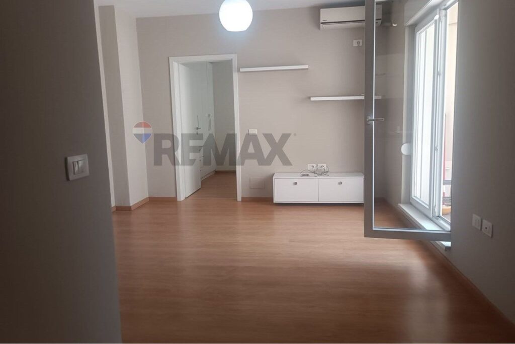Apartament 1+1 me qera Kompleksi Kontakt