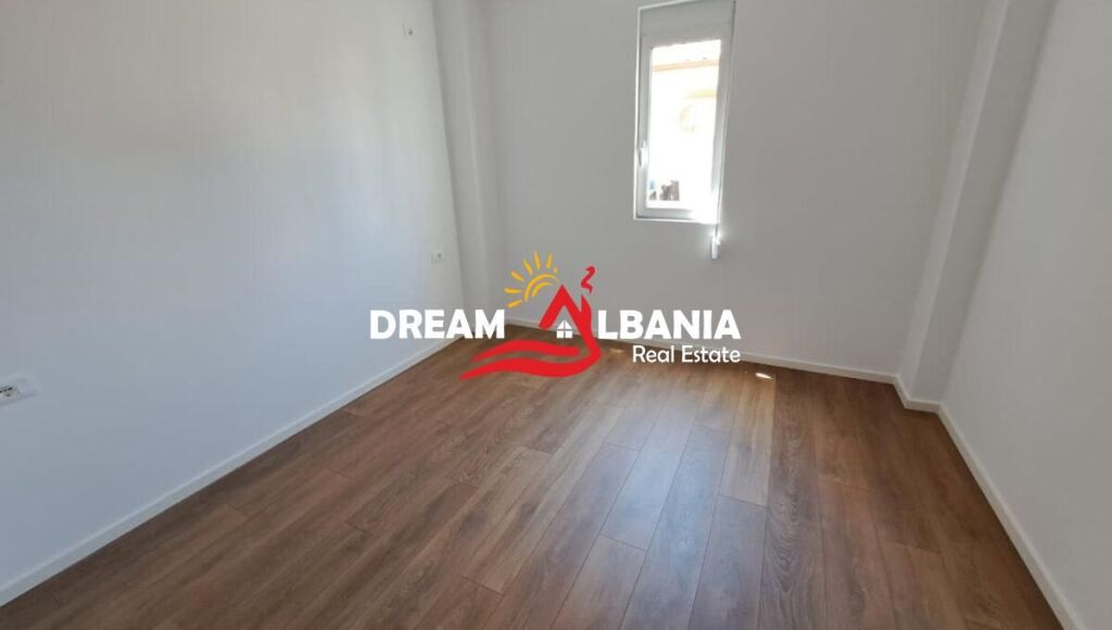 Shitet Apartament 1+1 Rruga Dritan Hoxha, Prane ZKM (ID 51110003)