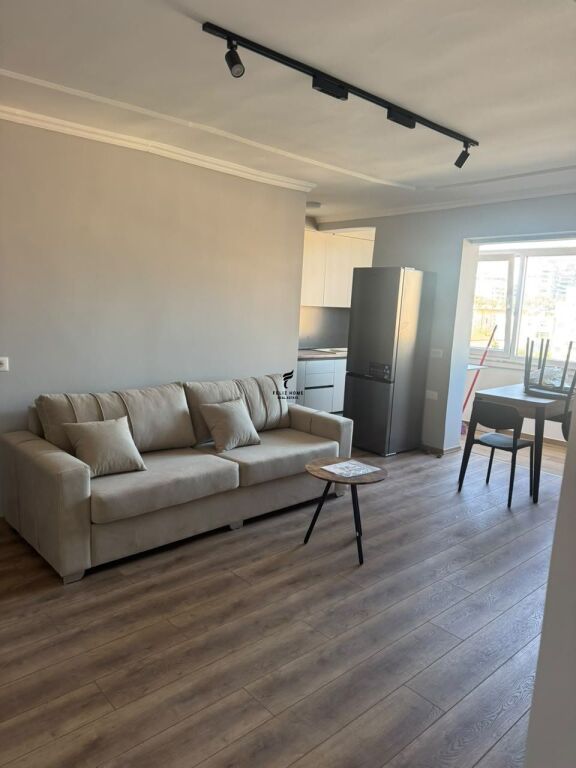 APARTAMENT ME QERA 1+1 VASIL SHANTO 65.000 LEKE H-83638