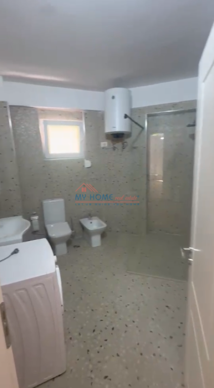 Office for rent near Garda in Tirana