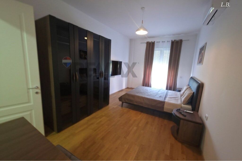Apartament - Për Qira - Secret Garden Rezidencë, Tiranë