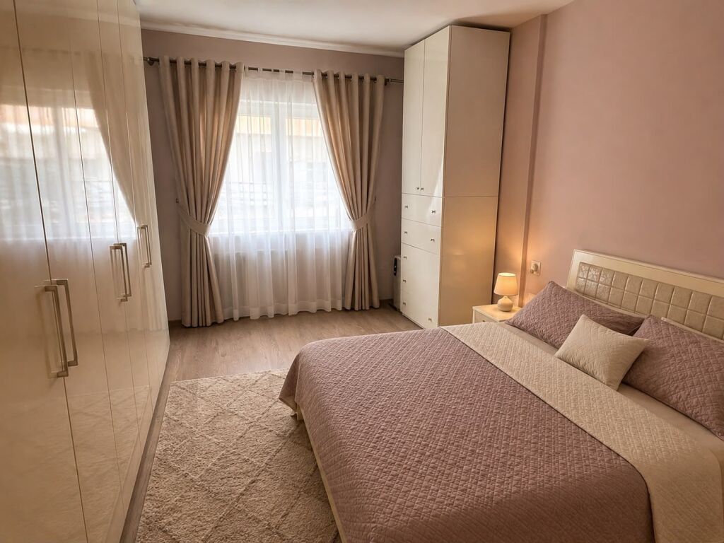 Municipality of Paris, 2+1 apartment for rent.