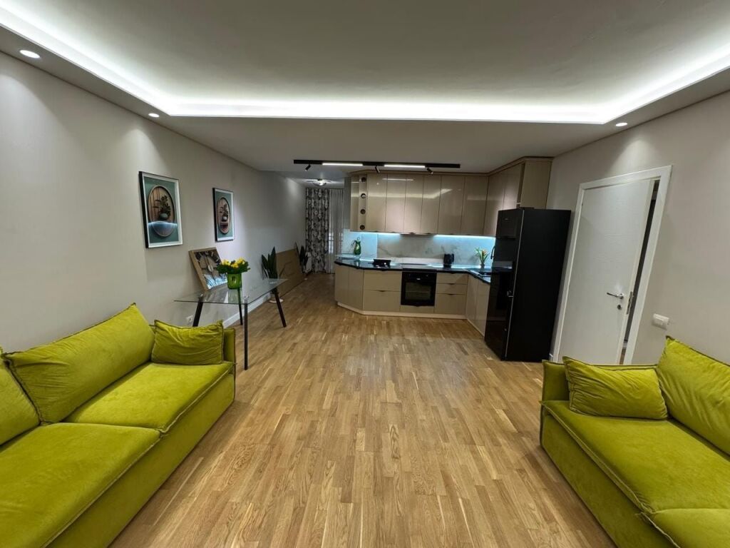 Appartamento In Affitto 1+1 Vicino Al Giardino Botanico (ID B2101481) Tirana