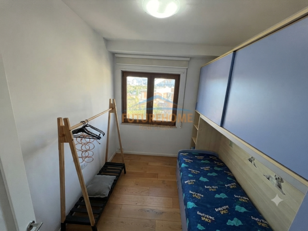 Qera,Duplex + Post Parkimi, Liqeni i Thate, Tirane