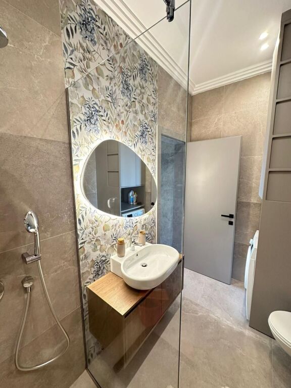 🏡 **Appartamento 1+1 + posto auto in affitto nel Garden Building**