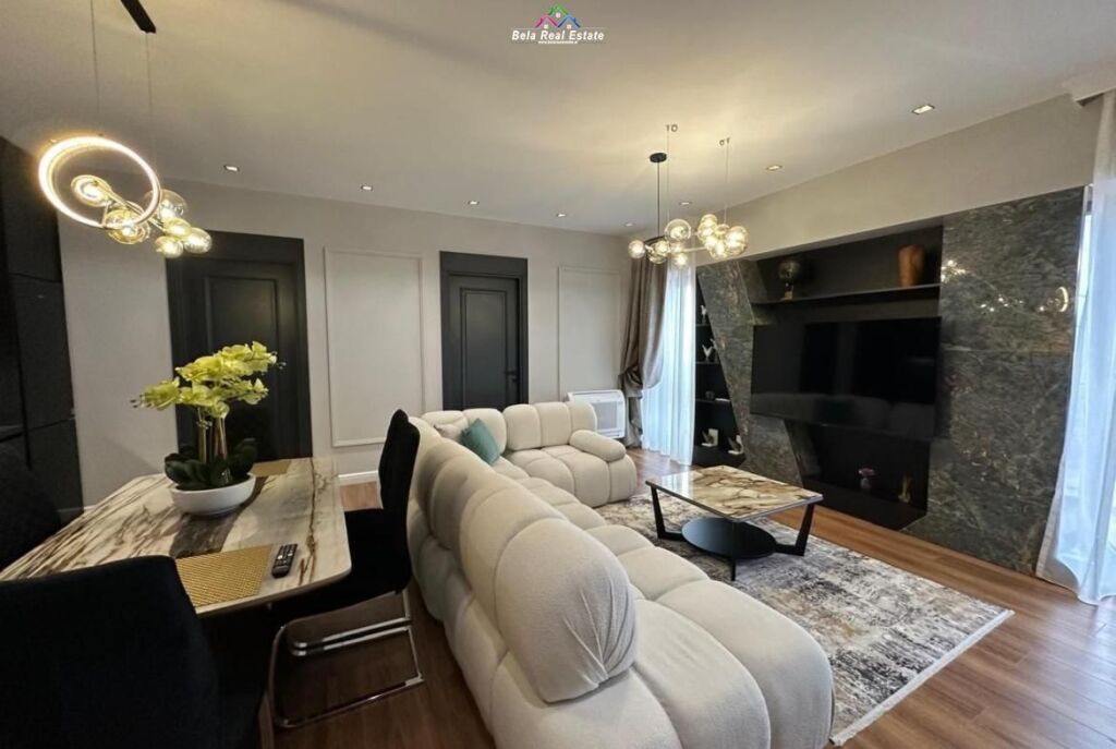 Apartament Me Qera 3+1+2 Tek Rruga e Kavajes (ID B230196) Tirane