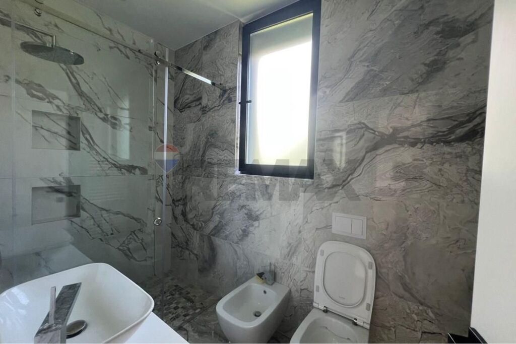 Villa a 2 piani in affitto al Lago Secco