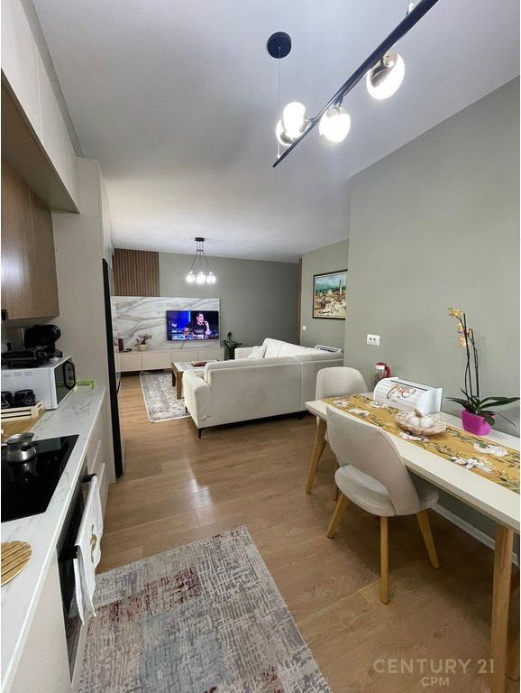 Apartament 2+1+2 per shitje tek 21-Dhjetori