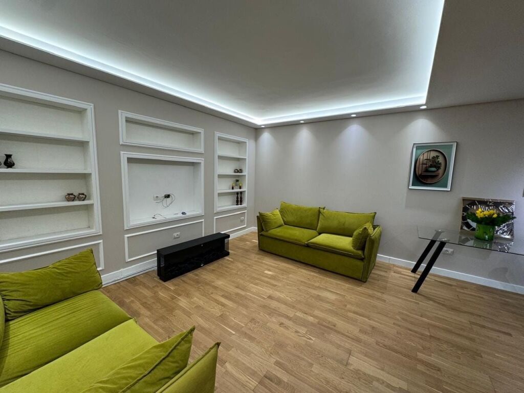 Appartamento In Affitto 1+1 Vicino Al Giardino Botanico (ID B2101481) Tirana