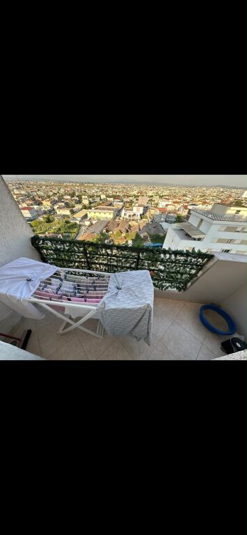 Shitet 2+1 te Billa Durres 128 milion leke