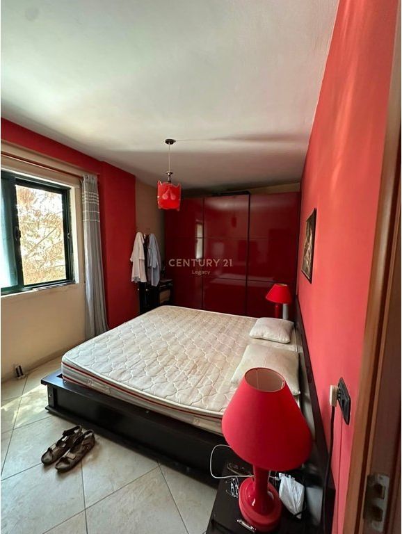 Appartamento 3+1+2 in vendita a Fresk, Tirana