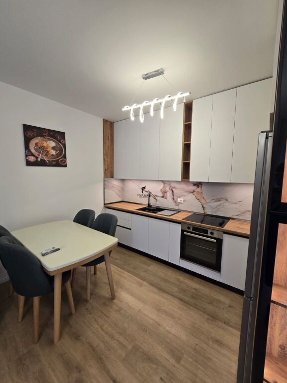 APARTAMENT ME QERA 1+1 FRESK 45.000 LEKE FH-83526