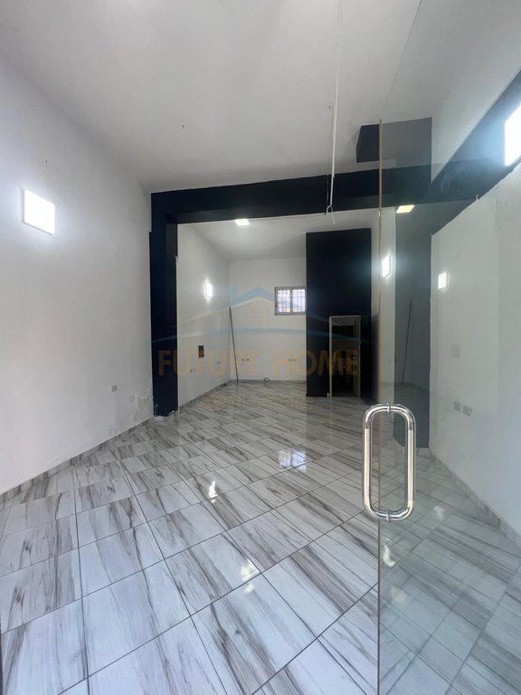 Qera Ambient Biznesi, Muzeu Deshmoreve, Durres