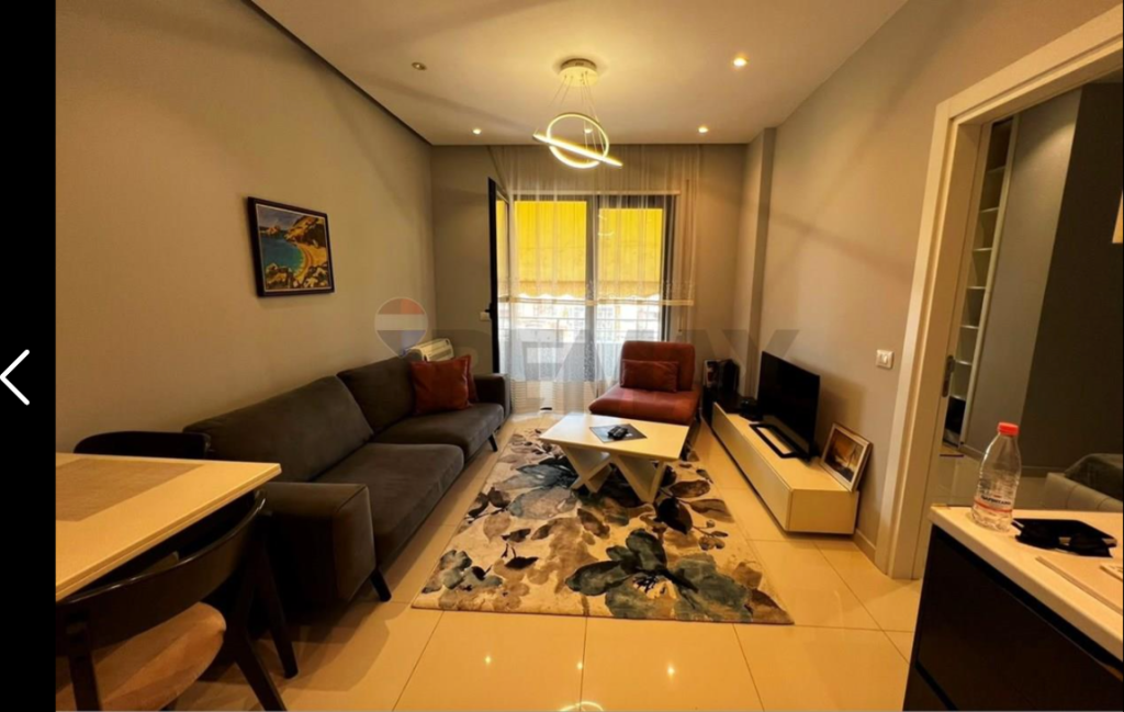Apartament per qera 1+1 tek Pazari i Ri