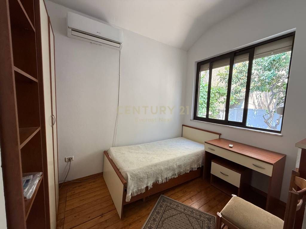 Private house with yard for rent in the Center of Tirana