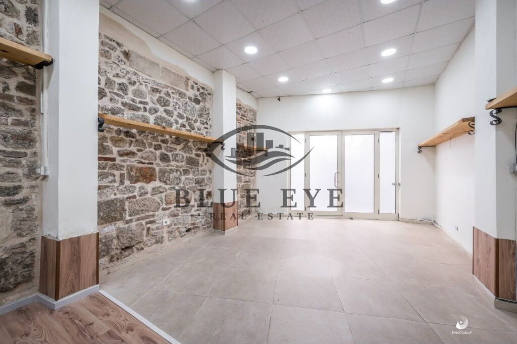 Vilë Elitare për Shitje në Zemër të Durrësit – Pranë Bashkisë.