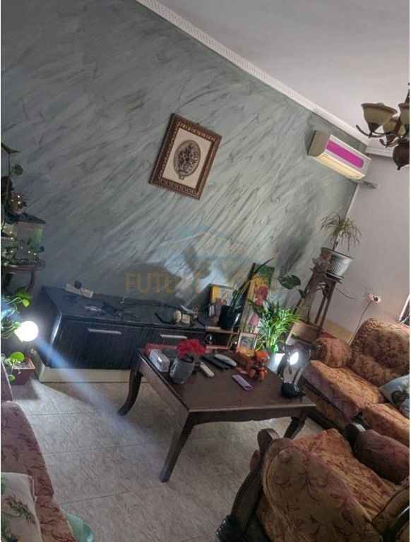 Shitet, Apartament 1+1, Ali Demi, Tiranë.