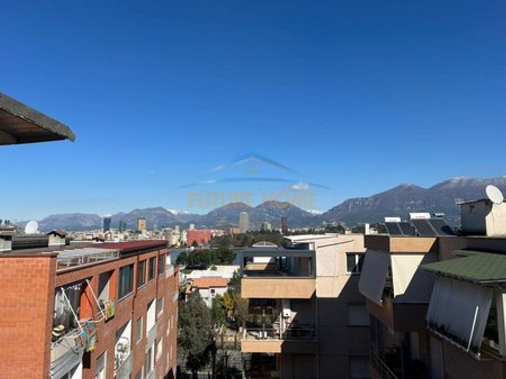 Affitto, Duplex + Posto Auto, Lago Secco, Tirana