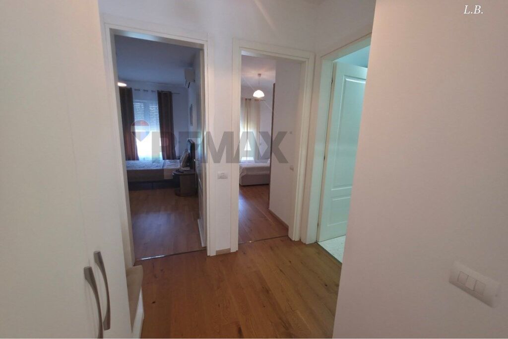 Apartament - Për Qira - Secret Garden Rezidencë, Tiranë