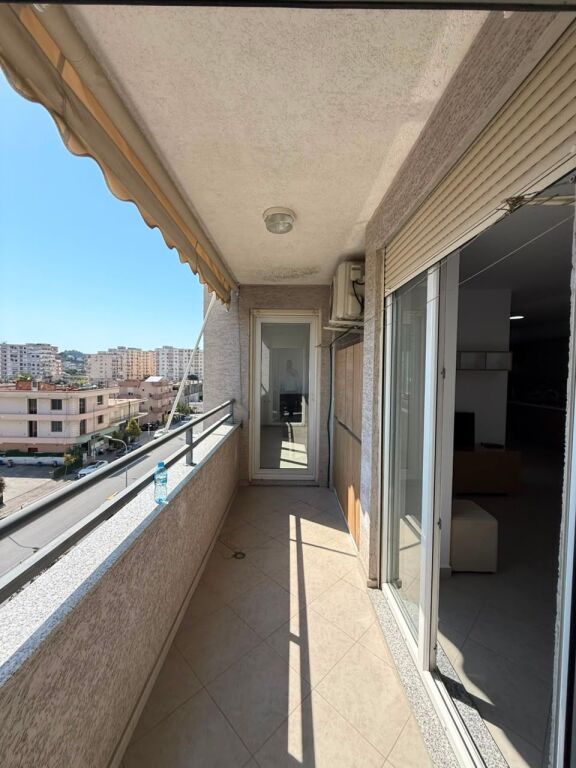 Jepet me Qera Apartament 2+1 – Astir, te Vila L