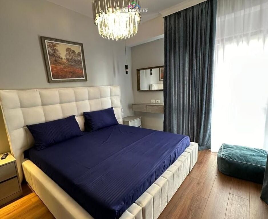Apartament Me Qera 3+1+2 Tek Rruga e Kavajes (ID B230196) Tirane