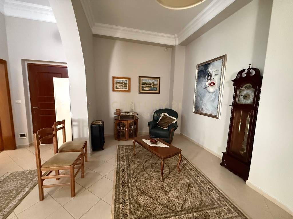 Private house with yard for rent in the Center of Tirana