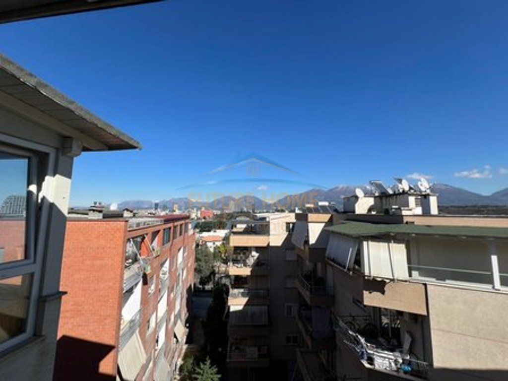 Affitto, Duplex + Posto Auto, Lago Secco, Tirana