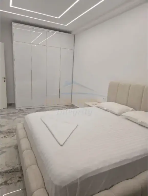Qera, Apartament 1+1, Paskuqan