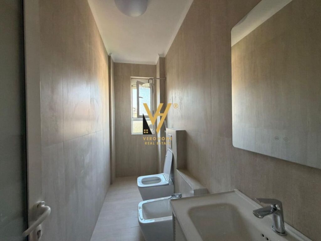 SHITET APARTAMENT 1+1+BLK TE RR.DRITAN HOXHA 108.000 EURO