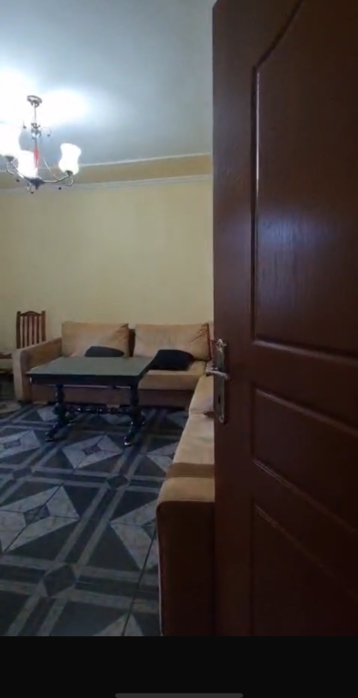 Apartament 1+1 per qera Fakulteti i Mjekesise !