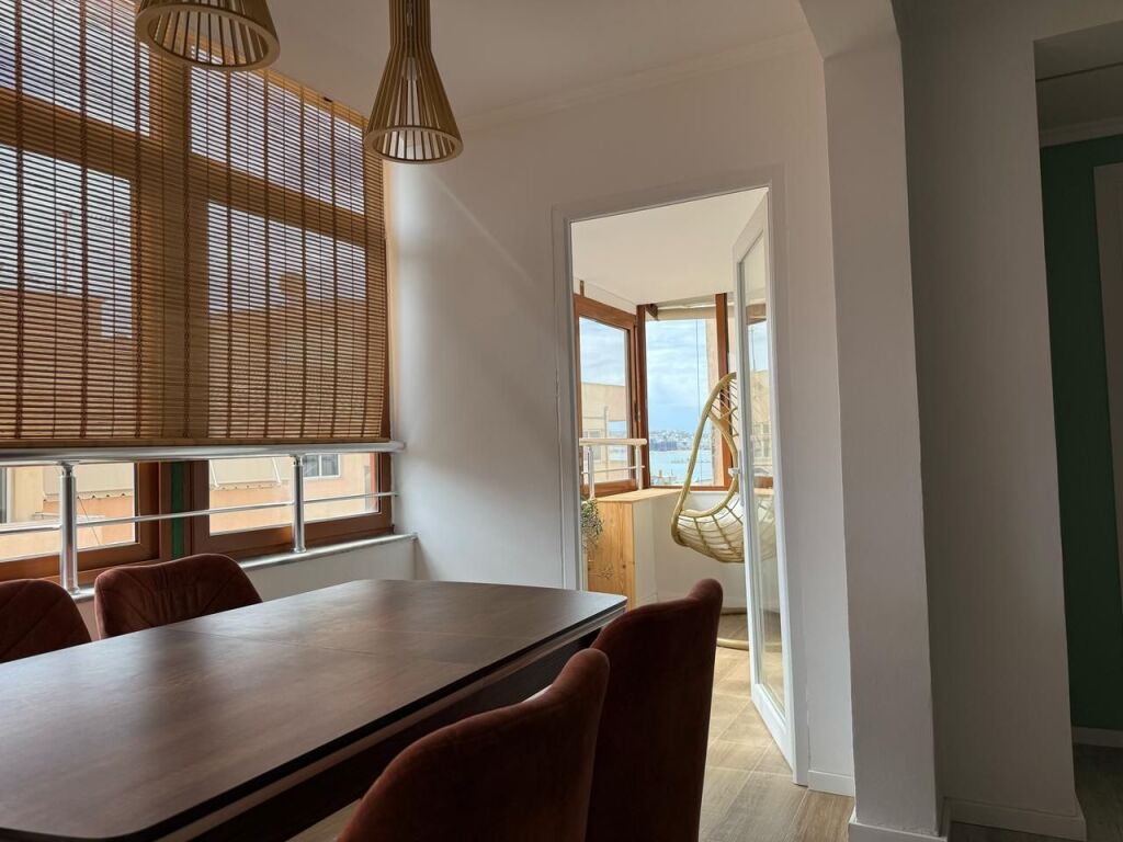 🌊 2+1 Apartment with Sea View for Sale in Durres – Only 120 m from the Beach