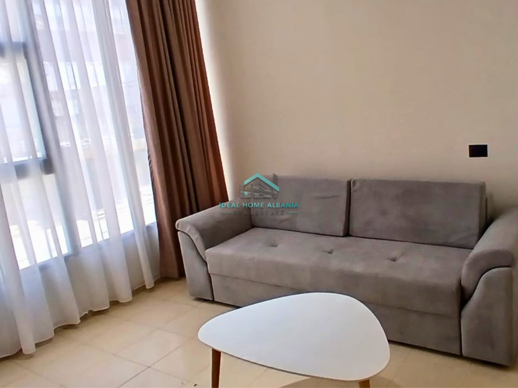 APPARTAMENTO 1+1 IN AFFITTO – VICINO ALLA SCUOLA INDUSTRIALE, VLORË