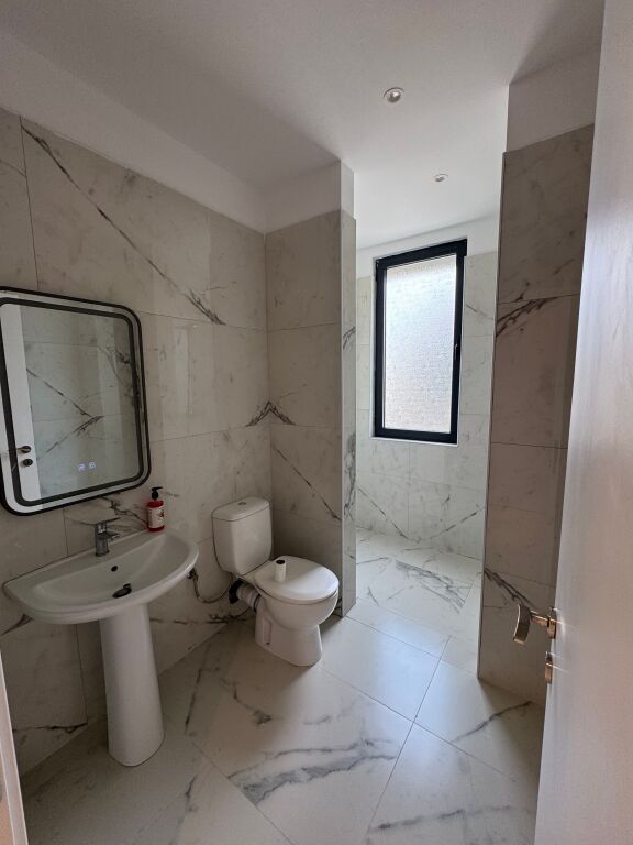 AFFITTASI APPARTAMENTO 2+1+2+PARCHEGGIO VICINO AL LAGO ASCIUTTO