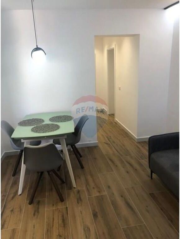 DY APARTAMENTE 1+1 NE SHITJE PAZARI RI