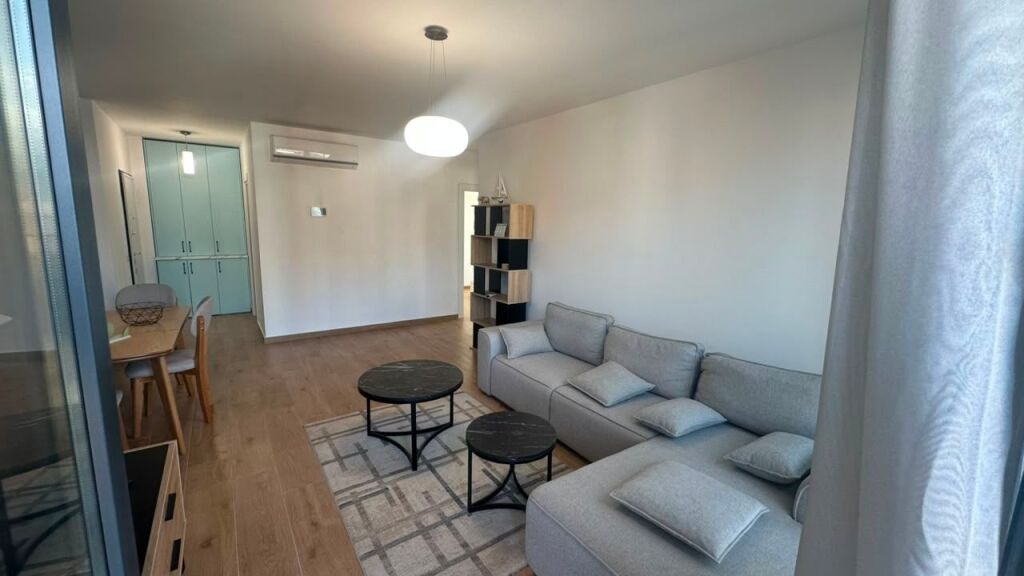 Apartament 2+1 per qira tek kompleksi Zirkon, Porcelan