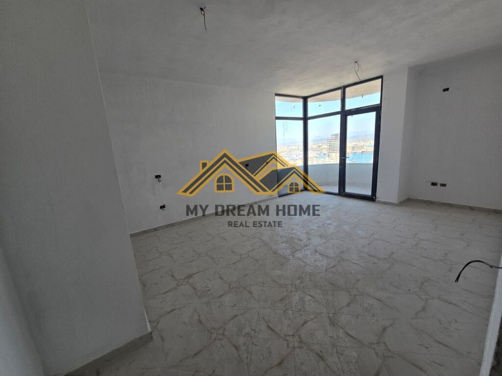 Apartament 2+1+2+2 Ballkone per Shitje ne Vollga,Durres Pamje e Plote nga Deti