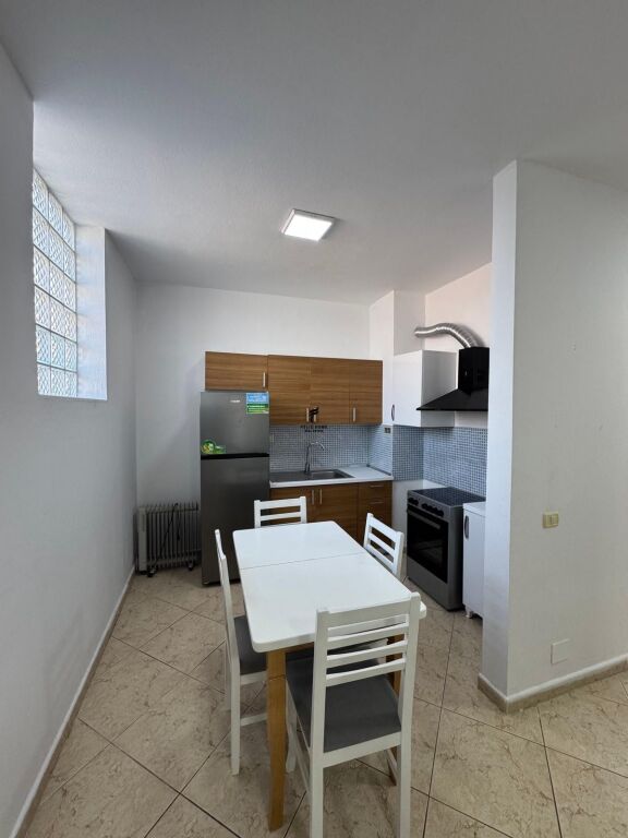 APPARTAMENTO IN AFFITTO 1+1 VIA ELBASAN 55.000 LEKE FH-83551