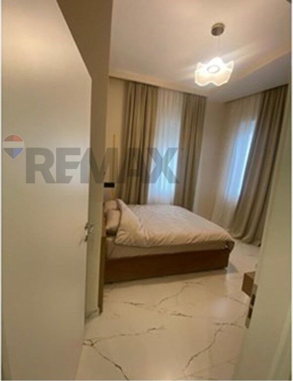 Jepet me qira apartament 2+1 tek rruga e Durrësit