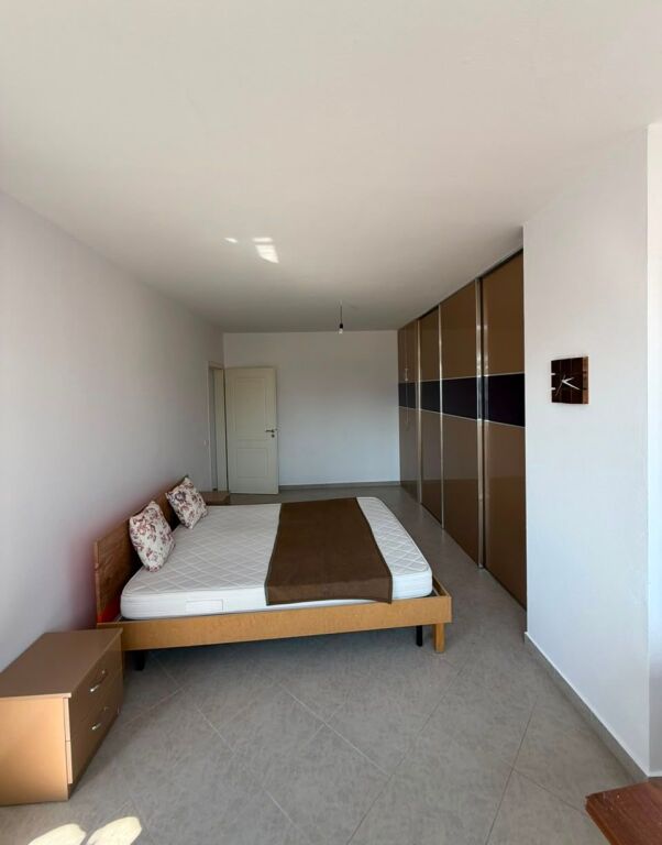 Jepet me Qera Apartament 2+1 – Astir, te Vila L