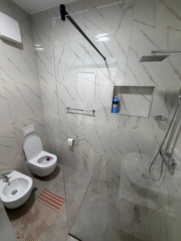 Apartament 1+1 me qera, Univers City