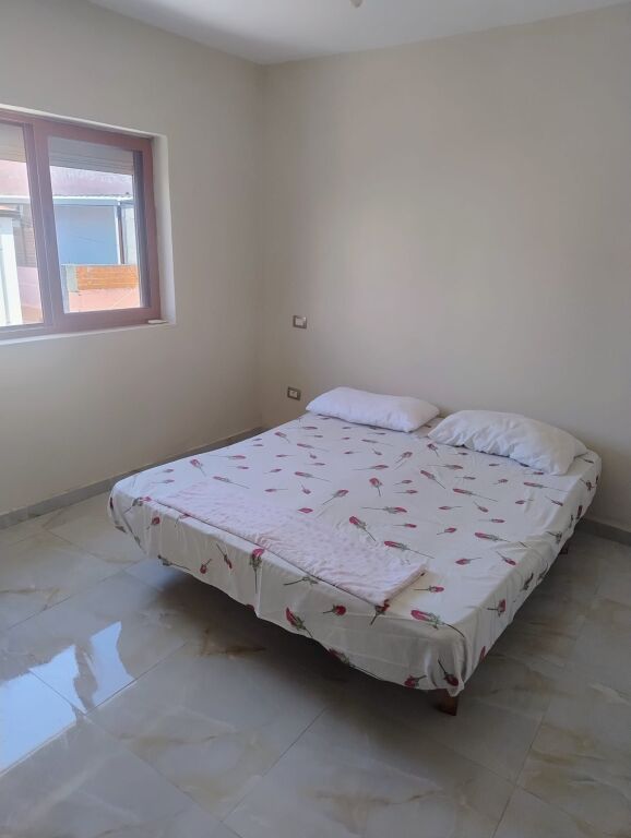 House for rent 1+1 near the Museum of Martyrs Durres .