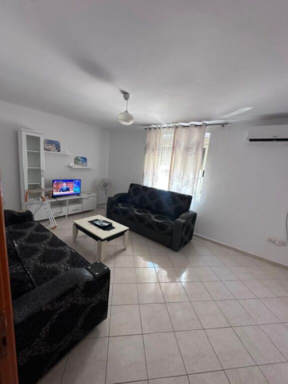 JEPET ME QERA APARTAMENT 1+1 NE ZONEN SHKOZET, DURRES