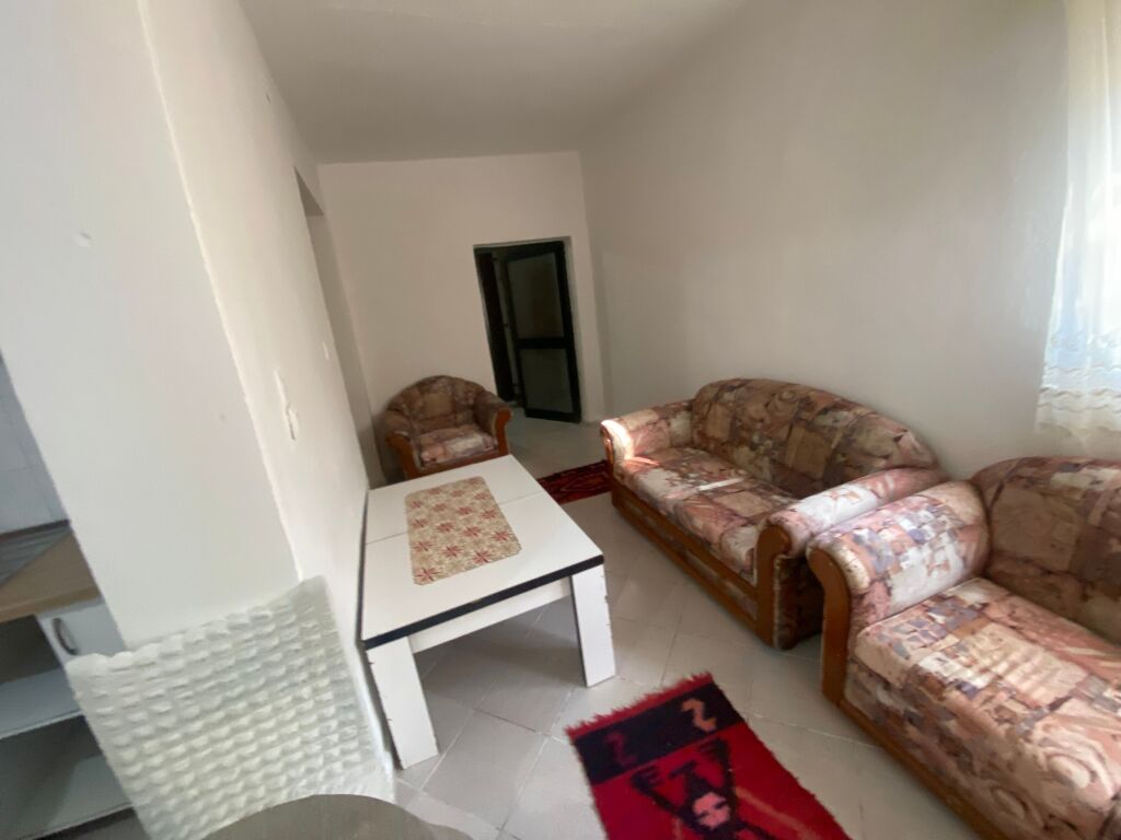 Apartment 1+1 for rent Mihal Grameno Street !