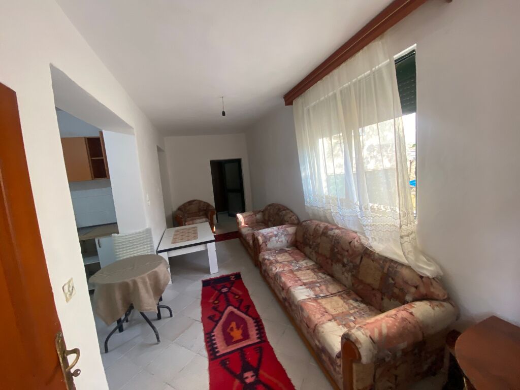 Apartment 1+1 for rent Mihal Grameno Street !