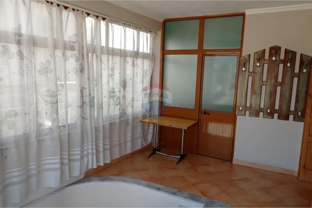 Private house