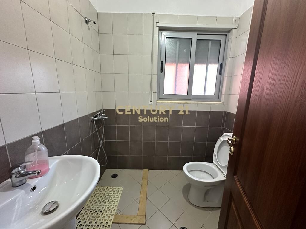 JEPET ME QIRA APARTAMENT 2+1+2 TUALETE TEK KOPSHTI BOTANIK!